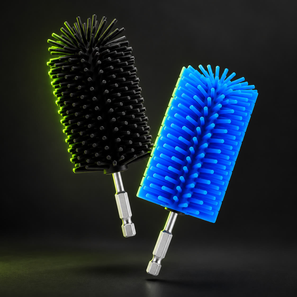 Duo PELOVIA: spazzole nera e blu in silicone con adattatori
